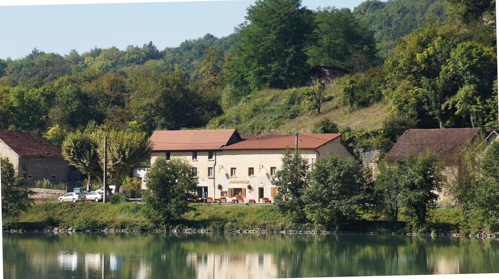 La Source Hotel Porcieu-Amblagnieu Exterior foto